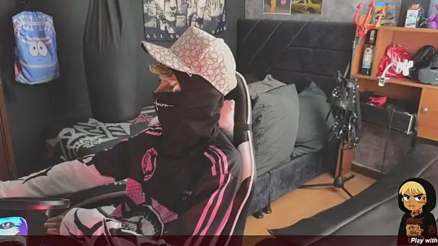 AcidMilo online show from December 2025 04:24:01 PM