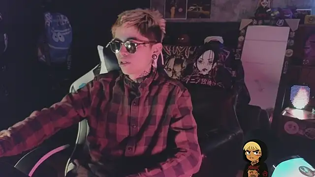 AcidMilo online show from June 2026 08:57:01 PM