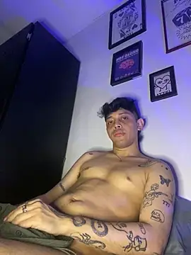 tonysexyboy online show from December 2024 08:58:02 PM