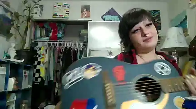 mikittyy online show from February 2025 12:28:01 PM
