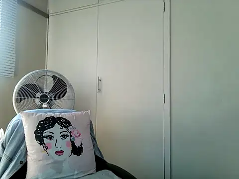 Charlie-Crawford online show from May 2026 02:45:01 PM