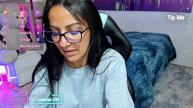 alma blue online show from February 2026 10:38:01 PM