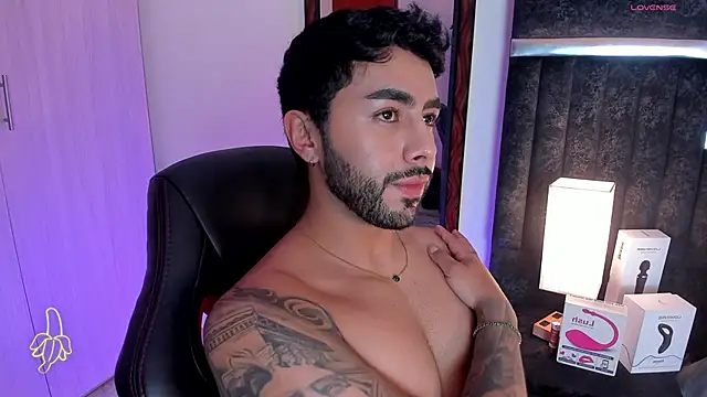 ItsMeEros online show from February 2025 01:03:02 AM