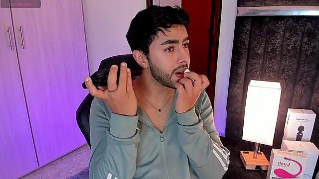 ItsMeEros online show from February 2025 09:16:01 PM