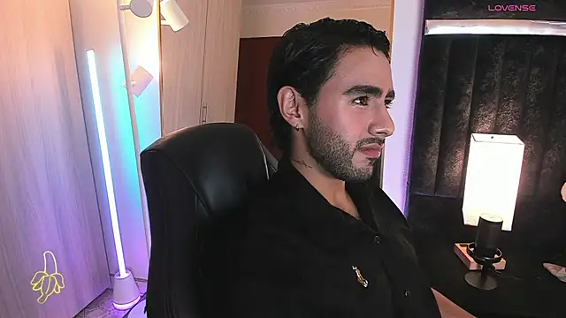 ItsMeEros online show from May 2026 10:40:01 PM