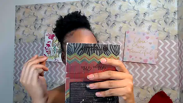 Snapshot of dirtydolltsx chatting on November 2025 12:43:01 AM dirtydolltsx online show from November 2025 12:43:01 AM