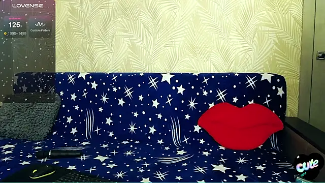 Millanorze online show from October 2025 10:39:02 PM