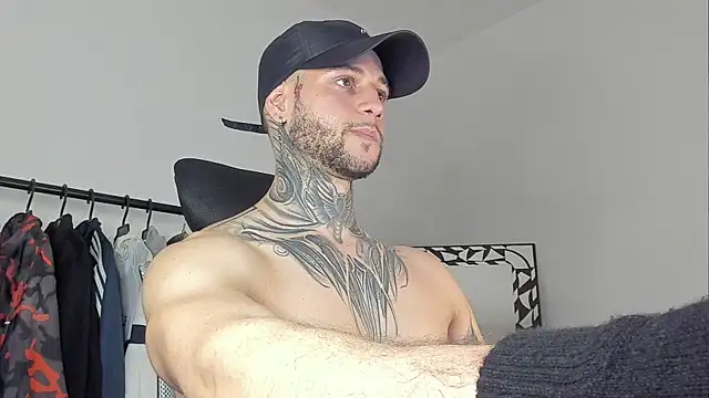  jamesleandros1 online show from November 2025 01:59:01 AM