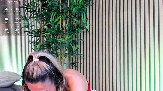 Avril Cyrus online show from March 2025 02:53:02 PM