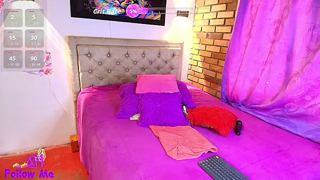 Perla kpop online show from June 2026 07:12:02 PM