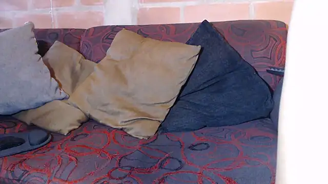 Snapshot of DevoraAmateur chatting on February 2025 12:31:01 PM DevoraAmateur online show from February 2025 12:31:01 PM