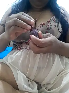 chubby wife online show from February 2025 11:04:01 AM