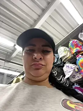 Abril Luv online show from March 2025 04:43:02 PM