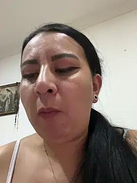 Abril Luv online show from March 2025 01:45:02 AM