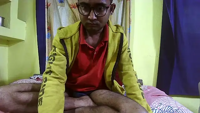 Cute boy2000 online show from December 2024 10:40:02 AM