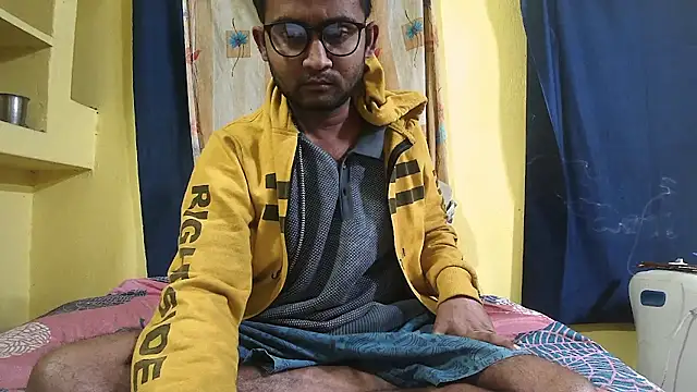 Cute boy2000 online show from January 2025 12:48:02 AM