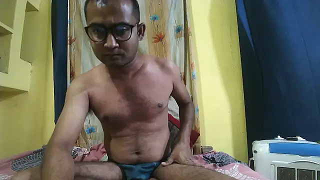 Cute boy2000 online show from March 2025 08:54:01 PM