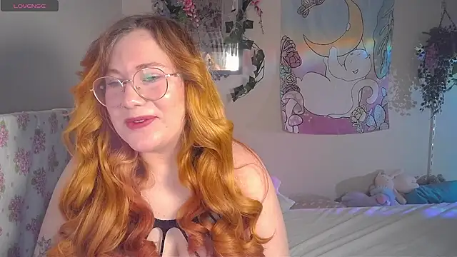 FluffyRainbowKity online show from February 2026 09:32:01 AM