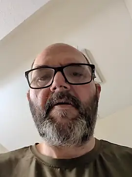 Louis504z online show from February 2026 05:13:02 AM