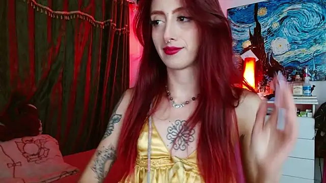 Snapshot of alisseallie chatting on November 2025 01:28:01 AM alisseallie online show from November 2025 01:28:01 AM