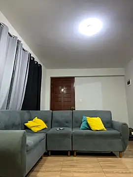 LuceroRm online show from October 2025 05:44:02 AM