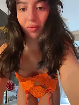 Tasty Nora online show from October 2025 06:09:01 AM