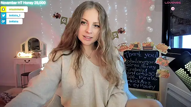 ImKeira online show from November 2025 12:31:02 PM