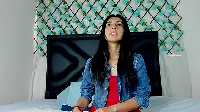 EmmaWilliamss online show from February 2025 04:36:01 PM