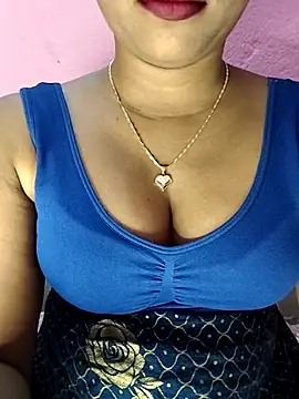 Snapshot of ANGE-MOU chatting on March 2025 07:29:02 PM ANGE-MOU online show from March 2025 07:29:02 PM