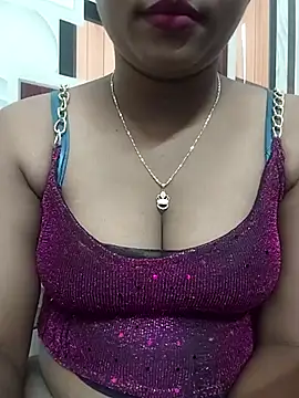 Snapshot of ANGE-MOU chatting on September 2025 11:10:02 AM ANGE-MOU online show from September 2025 11:10:02 AM