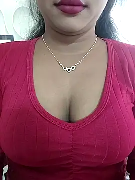 Snapshot of ANGE-MOU chatting on January 2026 02:49:01 AM ANGE-MOU online show from January 2026 02:49:01 AM