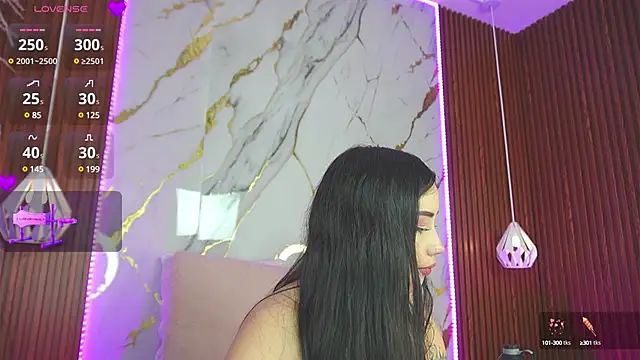 haylie  online show from January 2025 04:23:02 AM