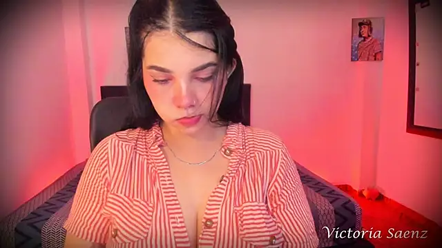 victoriaasaenz  online show from October 2025 12:51:01 AM