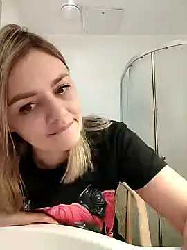 KrissSexi online show from February 2025 10:04:01 PM