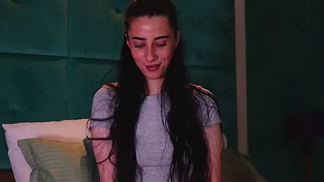 AmeliaJune online show from June 2026 10:01:01 PM