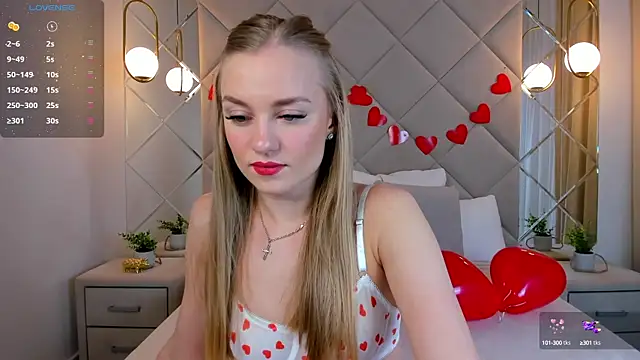 Snapshot of Barbie_Lis chatting on February 2025 11:58:02 PM Barbie Lis online show from February 2025 11:58:02 PM