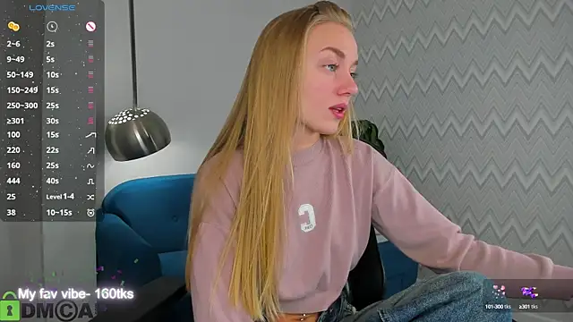 Snapshot of Barbie_Lis chatting on September 2025 12:25:02 AM Barbie Lis online show from September 2025 12:25:02 AM