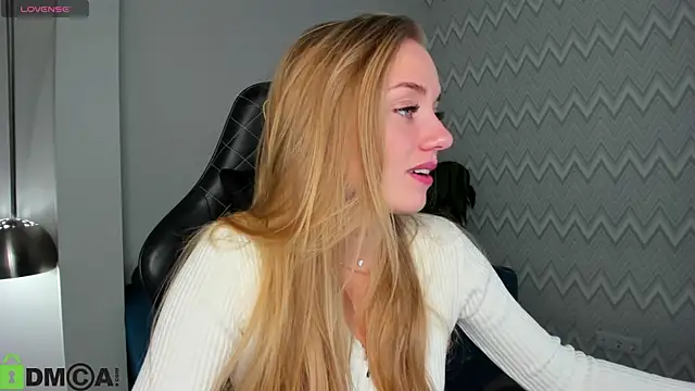 Snapshot of Barbie_Lis chatting on October 2025 12:55:01 AM Barbie Lis online show from October 2025 12:55:01 AM