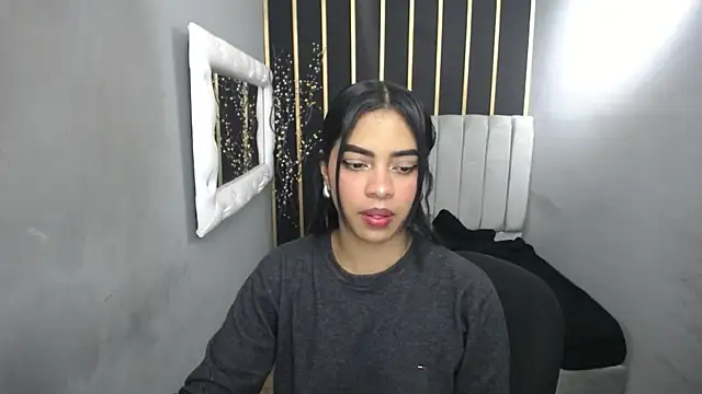 keizy  conte online show from January 2025 08:15:02 PM