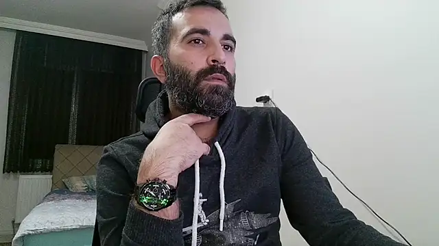 Snapshot of tgltplsr chatting on December 2024 01:26:02 AM tgltplsr online show from December 2024 01:26:02 AM