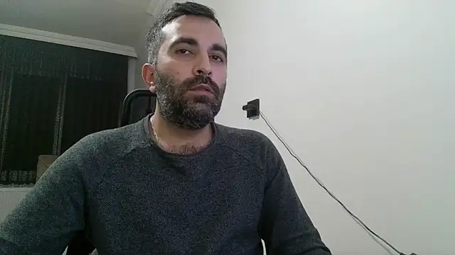 Snapshot of tgltplsr chatting on January 2025 01:35:01 AM tgltplsr online show from January 2025 01:35:01 AM