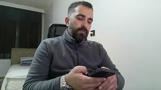 Snapshot of tgltplsr chatting on March 2025 11:03:02 PM tgltplsr online show from March 2025 11:03:02 PM