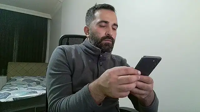 Snapshot of tgltplsr chatting on March 2025 10:30:02 PM tgltplsr online show from March 2025 10:30:02 PM