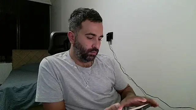 Snapshot of tgltplsr chatting on September 2025 02:12:01 AM tgltplsr online show from September 2025 02:12:01 AM