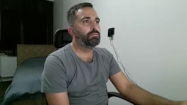 Snapshot of tgltplsr chatting on October 2025 09:47:02 PM tgltplsr online show from October 2025 09:47:02 PM