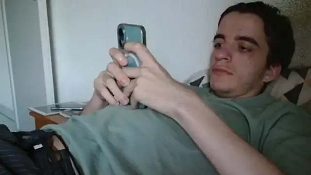 Snapshot of Tombgy07 chatting on June 2026 06:57:02 PM Tombgy07 online show from June 2026 06:57:02 PM