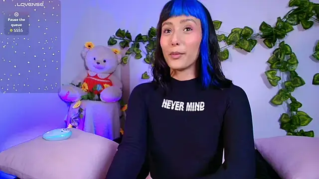 tati cardenas online show from February 2026 04:49:02 AM