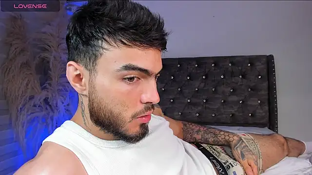 Paulwolf69 online show from December 2024 04:58:02 AM