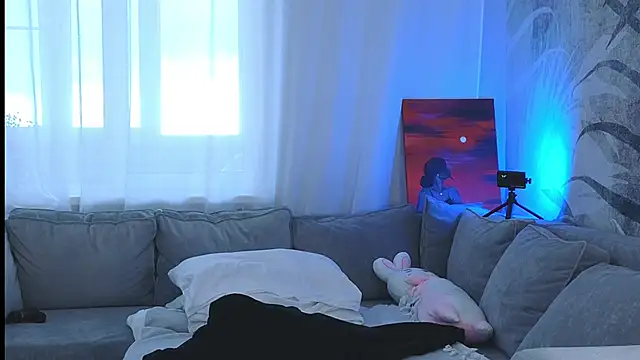 lily  foster online show from January 2025 06:21:01 AM