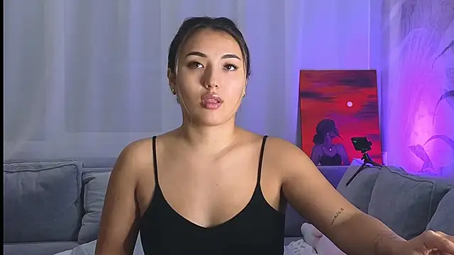 lily  foster online show from February 2025 04:59:02 PM